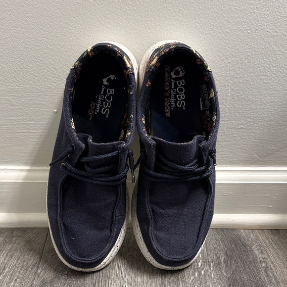 Skechers Slip-ins: BOBS Navy & Floral - Picture 2 of 5